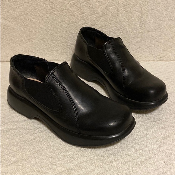 Dansko Shoes - Dansko Black Leather Chunky Heel Platform Shoes Sip On Loafers Goth Y2K 90's
